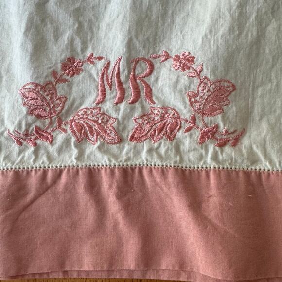 Vintage Pink Embroidered Mr Mrs Wedding Pillowcases Flat Sheet Cotton Trad Wife - Picture 5 of 12